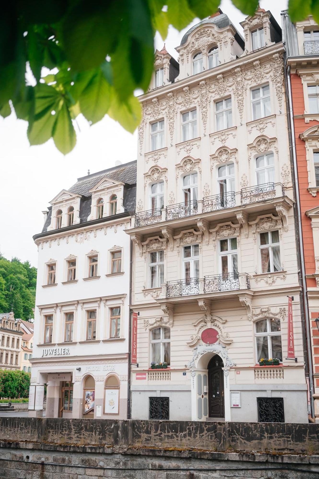 Alisa Hotel Karlovy Vary Exterior foto